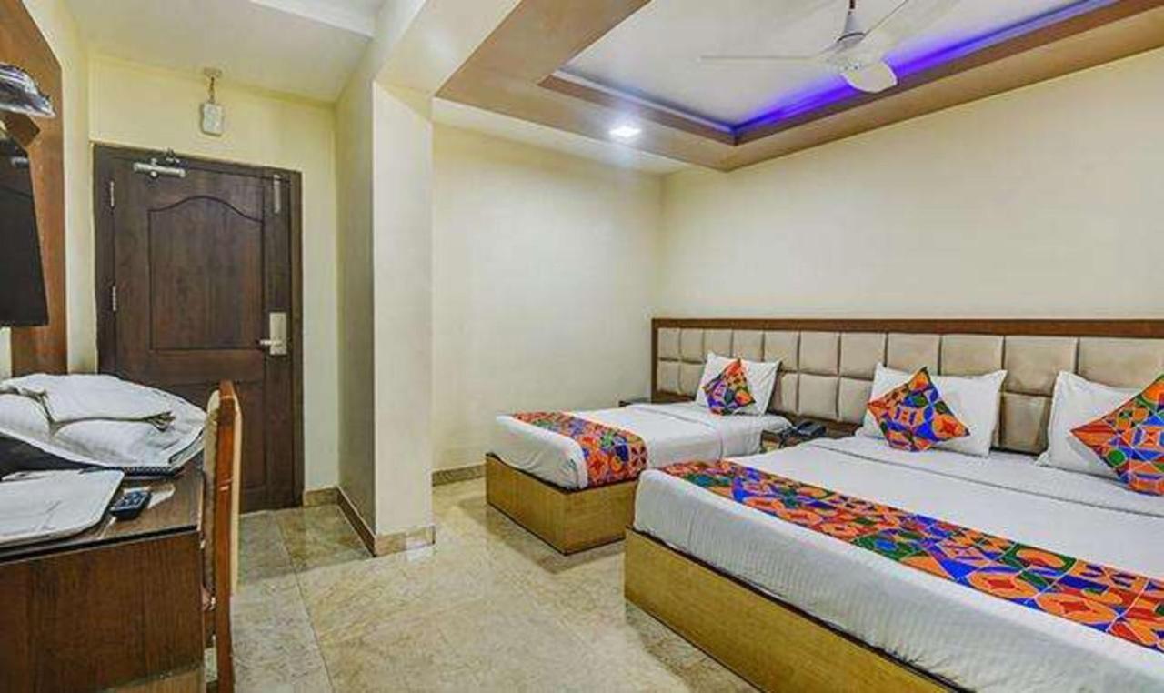 Fabhotel Central Palace Chennai Exterior foto